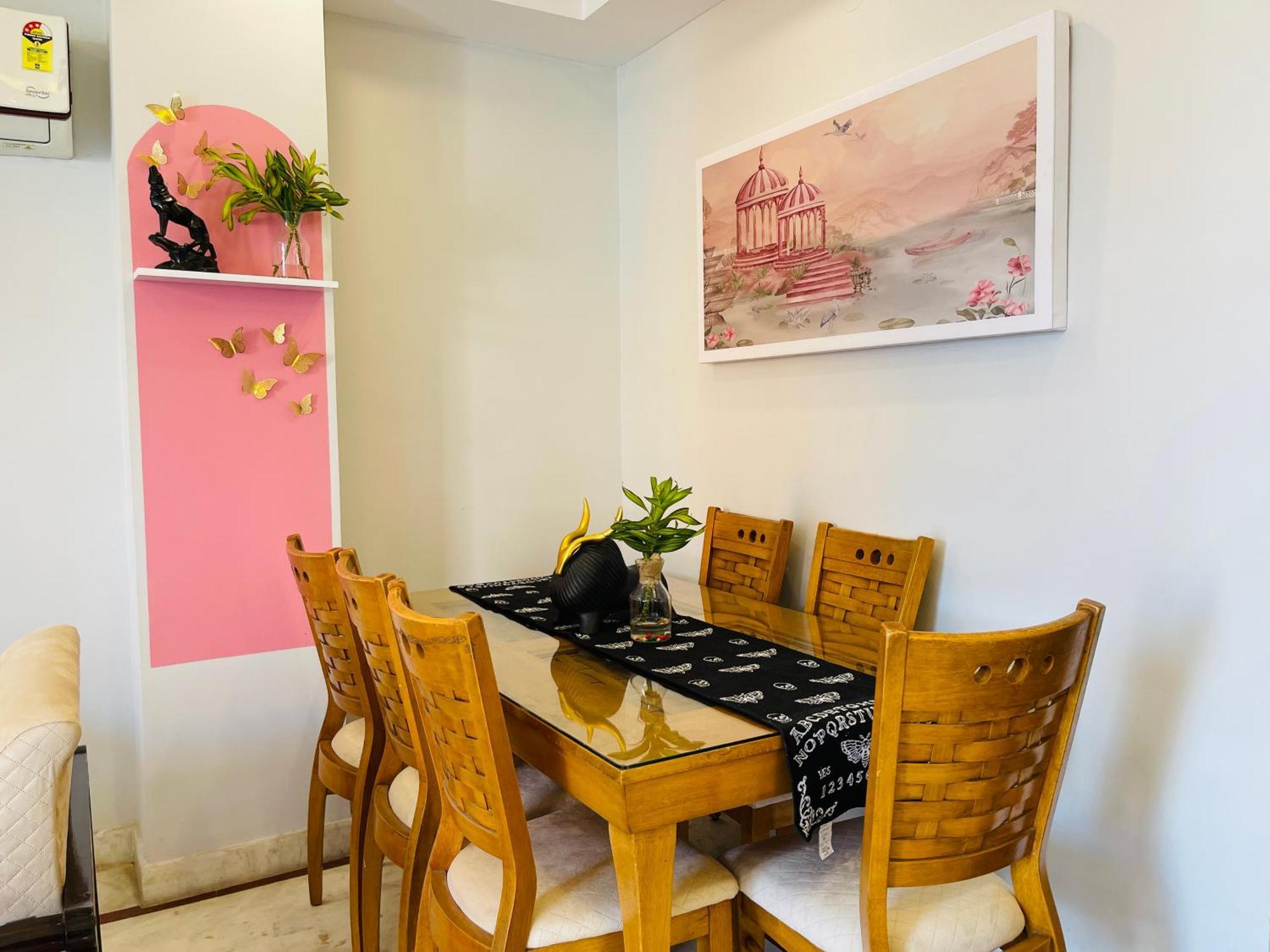 Bedchambers Medicity Serviced Apartments In Гургаон Экстерьер фото